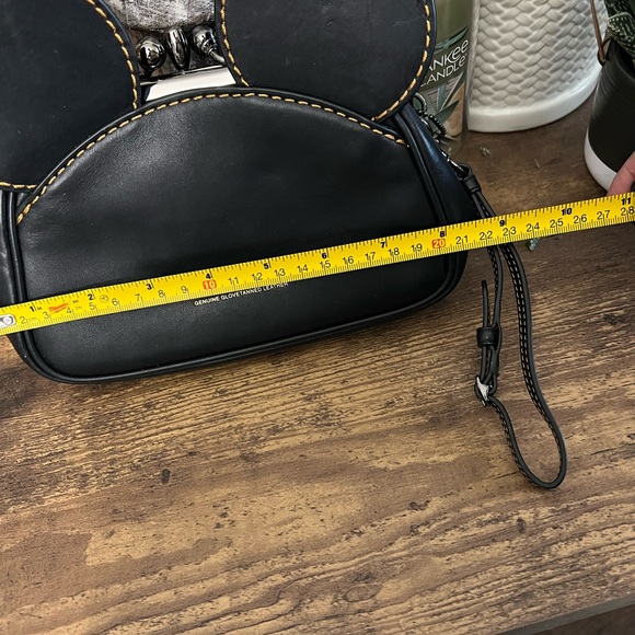 Black Leather Mouse Ear Crossbody Bag - Picture 6 of 7